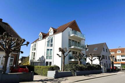 Nur ca. 80 m zum Strand; charmante 1,5-Zimmer-Wohnung mit großer Terrasse in 2. Reihe von Niendorf. - Timmendorfer Strand Niendorf/Ostsee