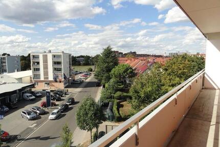 3 Zi Wohnung 4.OG von 4 mit herrlicher Aussicht - Frankenthal (Pfalz)