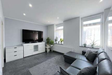 Haus zum Kaufen in Oberhausen 500.000,00 € 330 m²
