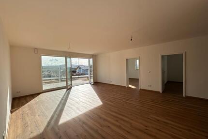 Barrierefreie 3-Zimmer-Wohnung, Erstbezug, Terrasse, Garten - Cham