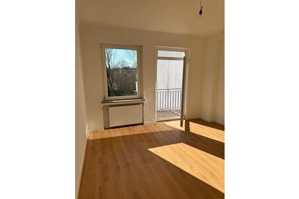 *Grundsanierte 4-Zimmer-Wohnung 110 qm HF-Innenstadt* - Herford