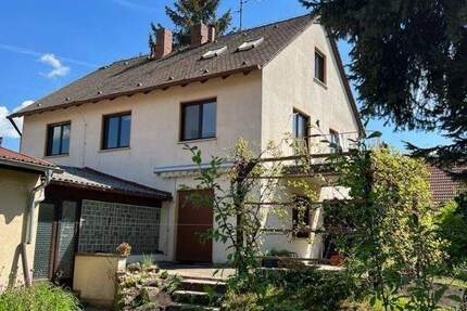 Geräumiges EFH in Eibach zu vermieten - Nürnberg