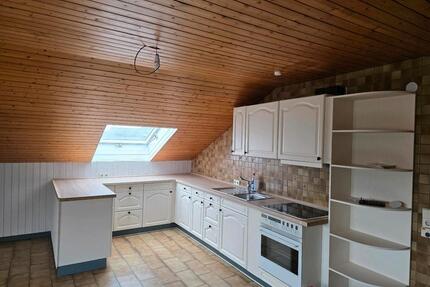 3,5 Zimmerwohnung - 890,00&nbsp;EUR Kaltmiete, ca.&nbsp; 125,00&nbsp;m&sup2; in Wallhausen (PLZ: 74599)