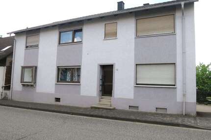 Haus zum Kaufen in Mackenbach 490.000,00 € 341 m²