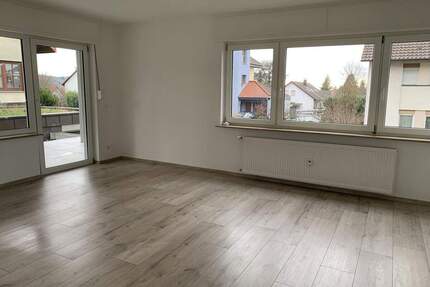 Großzügige 3-Zi-Wohnung - 1.220,00&nbsp;EUR Kaltmiete, ca.&nbsp; 100,00&nbsp;m&sup2;&nbsp;Wohnfl&auml;che in Bruchsal (PLZ: 76646)