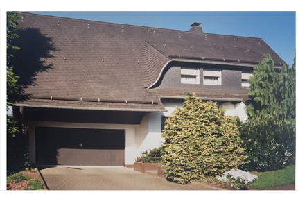 Freistehendes Einfamilienhaus mit großem Garten in Heusweiler