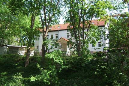 bezaubernde 2,5-Raum-Wohnung im Dachgeschoß - Gotha
