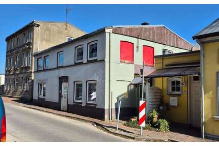 Haus zum Kaufen in Elmshorn 97.000,00 € 100 m²