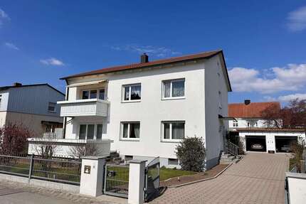 Haus zum Kaufen in Tegernheim 750.000,00 € 164.44 m²