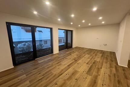 Breitscheid Moderne 2 ZKB Wohnung 75qm