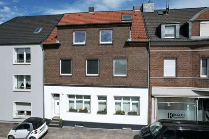 Haus zum Kaufen in Duisburg 659.000,00 € 265 m²