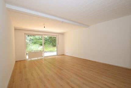 Modernisierte 3-Zimmer-EG-Wohnung mit Terrasse, ab 01.05.2026 - Bad Iburg