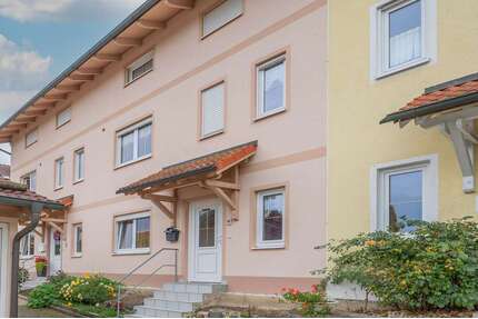 Haus zum Kaufen in Pfarrkirchen 365.000,00 € 121 m²