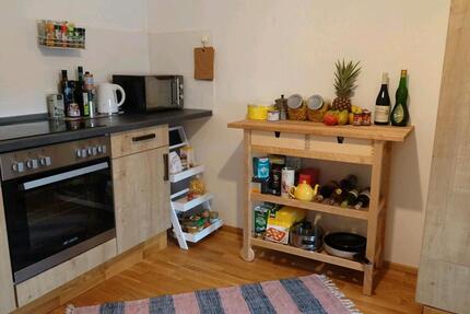 Helle 3-Zimmer Wohnung, Innenstadt, saniert mit Einbauküche - Hof Altstadt