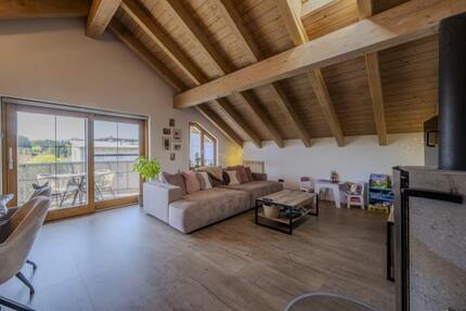 Exklusive Dachgeschosswohnung mit Weitblick in Penzberg