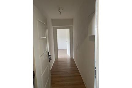 2-Zimmer-Wohnung zentrale Lage, hell und gut geschnitten. - Siegen Kaan-Marienborn