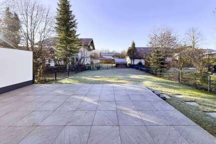 Haus zum Kaufen in Bruckmühl 1.095.000,00 € 140.2 m²