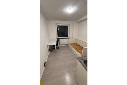 1 Zimmer-Appartement im Wedel Tower zu vermieten!