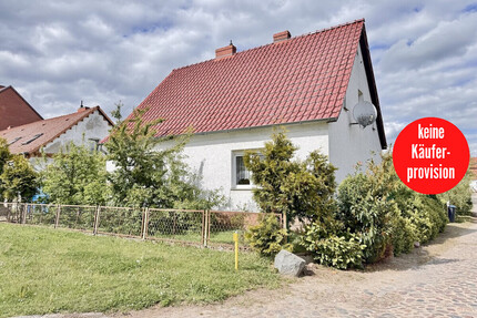 HORN IMMOBILIEN++Einfamilienhaus mit zwei Heizsystemen in Rossow zwischen Pasewalk und Löcknitz