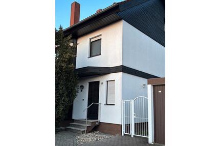 DHH im Rodgau - 570.000,00&nbsp;EUR Kaufpreis, ca.&nbsp; 127,00&nbsp;m&sup2; in Rodgau (PLZ: 63110)