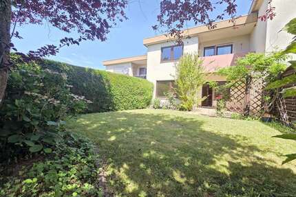 Haus zum Mieten in Wehr 1.260,00 € 106.57 m²