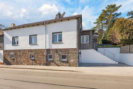 Haus zum Kaufen in Taucha 449.000,00 € 102 m²