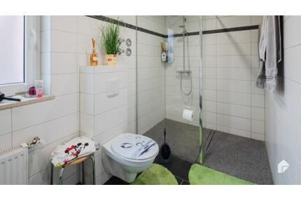 MFH in Hainsacker Top renoviert - Lappersdorf