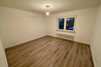 Komplett renovierte 3-Zimmer-EG-Wohnung! - Essen Huttrop