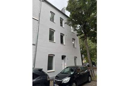 Haus zum Kaufen in Düren 359.900,00 € 179 m²