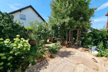 Haus zum Kaufen in Langenzenn 369.000,00 € 154 m²