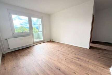 Wohnung zum Mieten in Schwarzenberg 331,50 € 55.23 m²