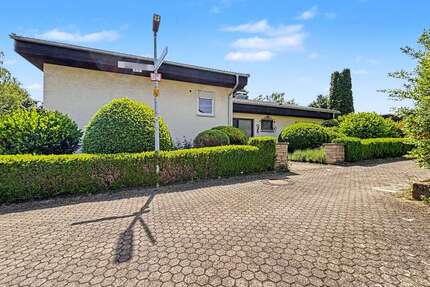 Haus zum Kaufen in Metzingen 899.000,00 € 253.87 m²