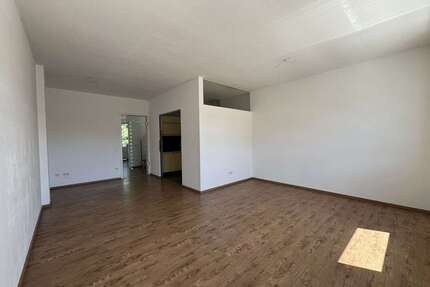 Wohnung zum Kaufen in Kumhausen 369.000,00 € 80.74 m²