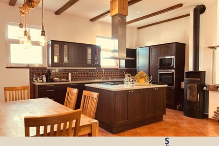 Großes Haus, tolle Küche & viel Platz - Leimersheim