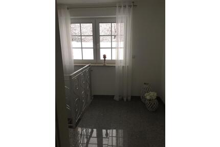 Schöne 3-Zimmer-Dachgeschoss-Wohnung in Ulmen-Meiserich