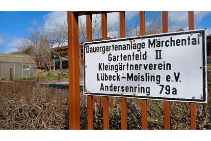 Garten zu vergeben 450 m - 4.600,00&nbsp;EUR Kaltmiete, ca.&nbsp; 0,00&nbsp;m&sup2; in Lübeck (PLZ: 23558) Sankt Lorenz Nord