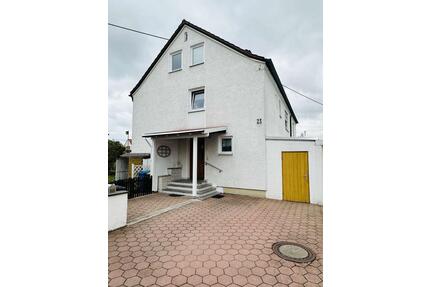 Katip | 2-ZKB-Wohnung in Kissing *mit Gartenanteil, Stellplatz und Einbauküche uvm.