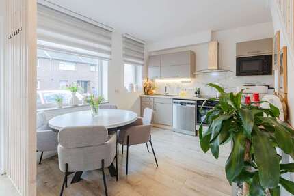 Haus zum Kaufen in Neuss 449.000,00 € 82 m²
