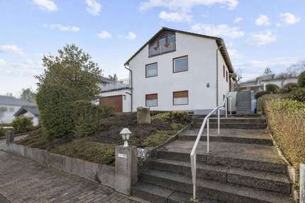 Haus zum Kaufen in Buseck 419.000,00 € 177 m²