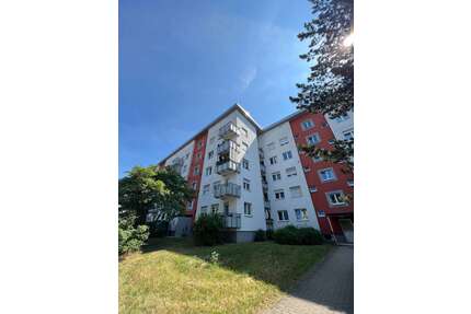 Wohnung zum Mieten in Nürnberg 900,00 € 76.99 m²