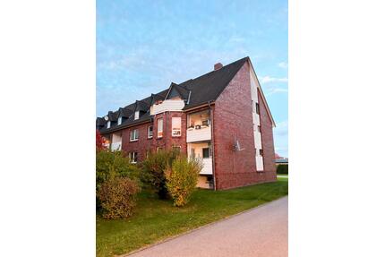 2-Zimmer Wohnung mit Balkon, Parkplatz und großem Keller - Ribnitz-Damgarten