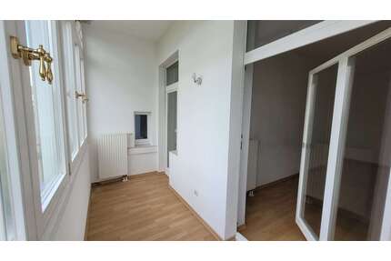 Wohnung zum Mieten in Chemnitz 420,00 € 78.95 m²