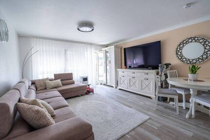 Attraktive Dachgeschoßwohnung in guter zentraler Lage - Schorndorf