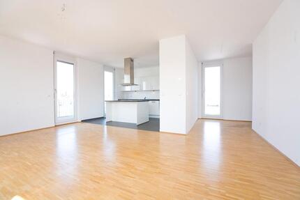 3 Zimmer Wohnung mit grossem Freibereich - Ostfildern