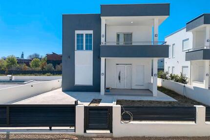 Haus in Montenegro Ulcinj 800 m bis zum Copacabana Strand Legal - Vreden