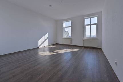 Gepflegte 3-Raumwohnung in Hohenstein-Ernstthal - 66 m², mit Aufzug und ruhiger Wohnlage