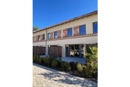 Wohnung zum Mieten in Beelitz 1.640,00 € 127.29 m²