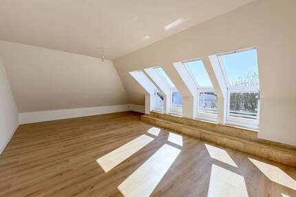 Wohnung zum Kaufen in Borna 225.000,00 € 95 m²
