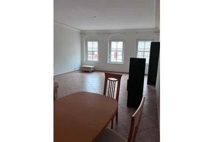 Großzügige, helle 3-Raum Etagenwohnung im Zentrum von Döbeln