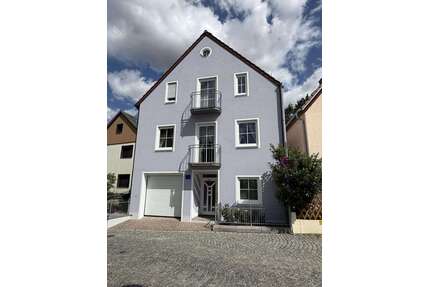 Haus zum Kaufen in Bad Abbach 530.000,00 € 155.5 m²